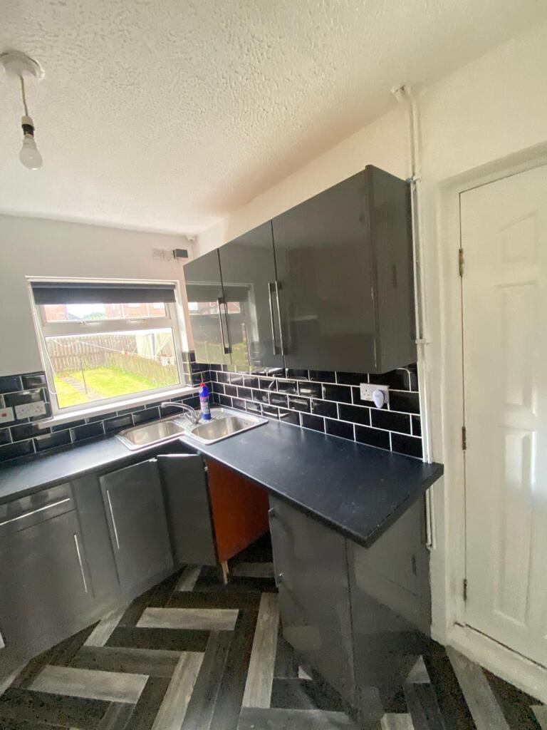 Dene Avenue, Houghton Le Spring, DH5 photo 5