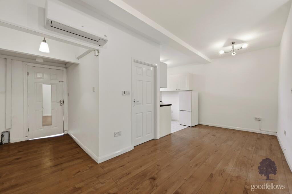 Main image of property: London Road, Morden, Surrey, SM4