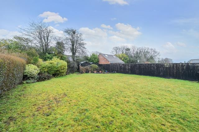 Ridgeway Road, Chesham photo 3