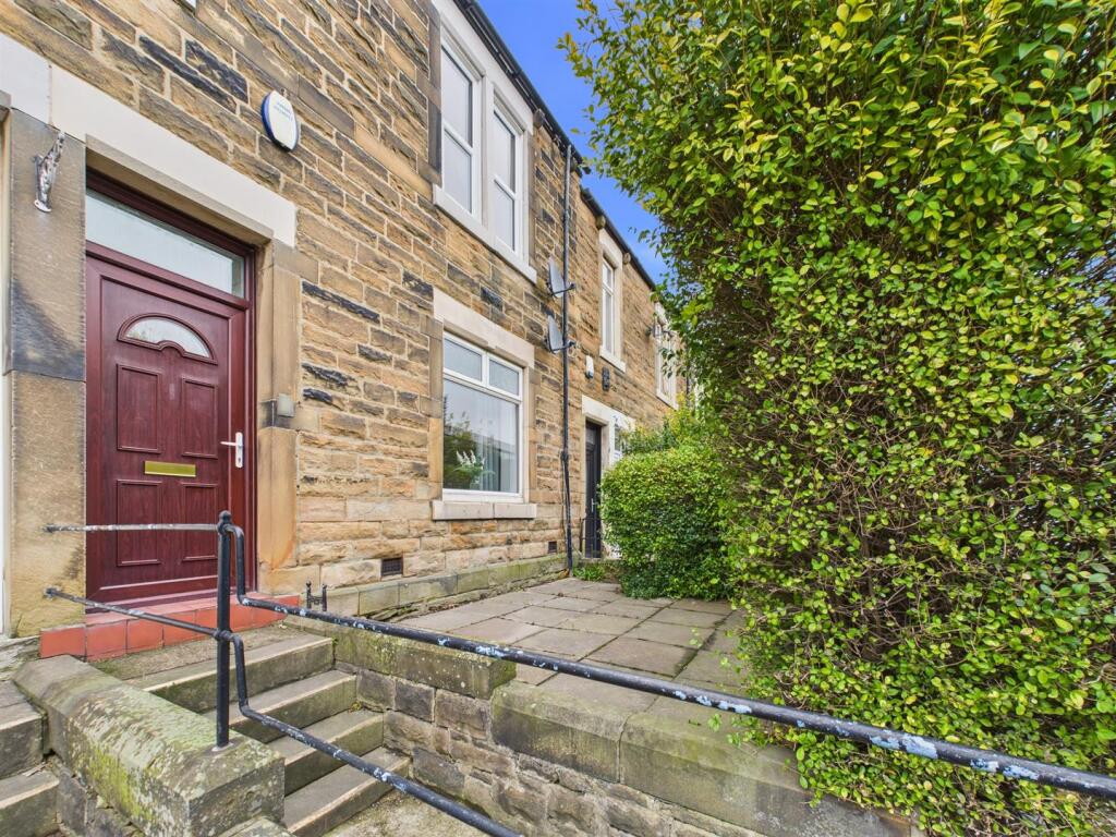 Main image of property: Oakfield Terrace, Pelaw, Gateshead
