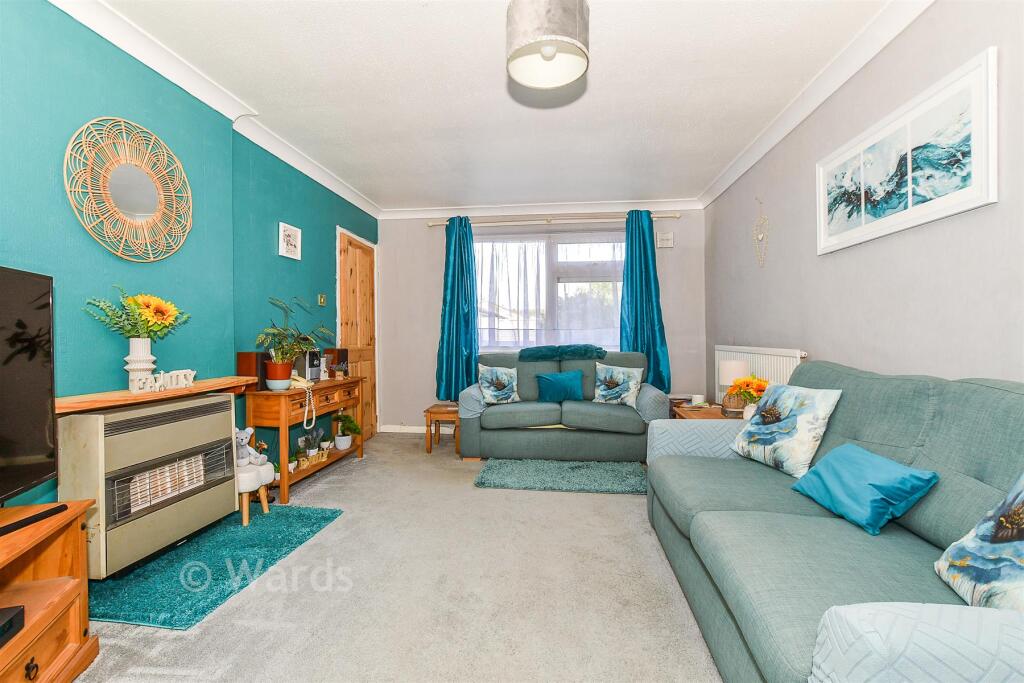 3-bed terraced on Arcon Road, Ashford, Kent, £270,000