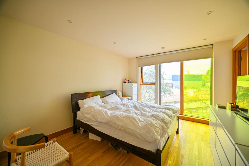 Apartment in London - View 4