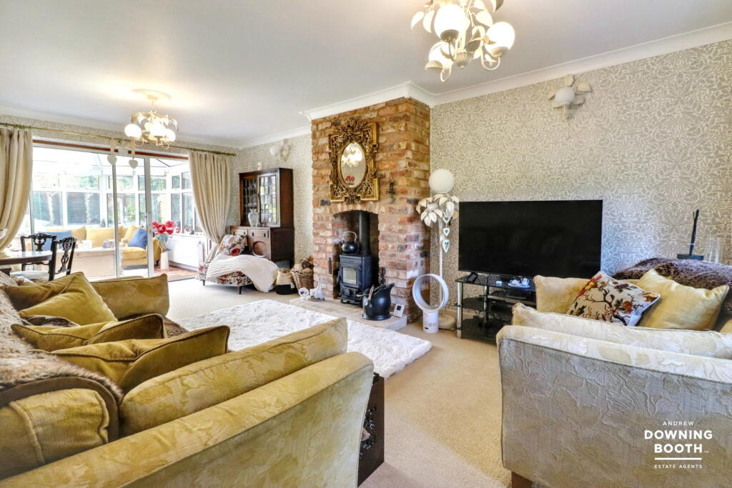 House in Lichfield, Edingale - More