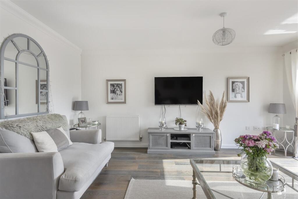 House in Guildford - View 5