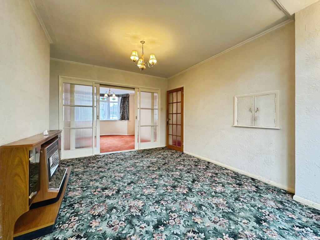 Birches Park Road, Codsall, Wolverhampton, WV8 2DT - View 5