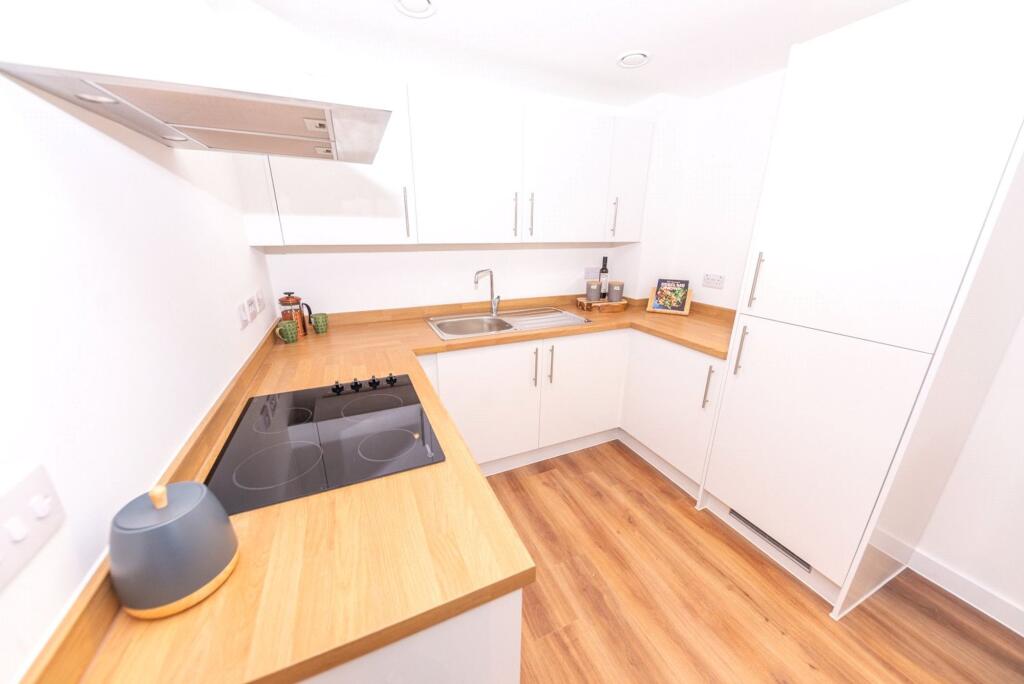 Apartment in Manchester - View 4
