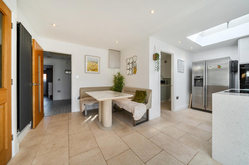 House in Taunton, Langaller - View 5