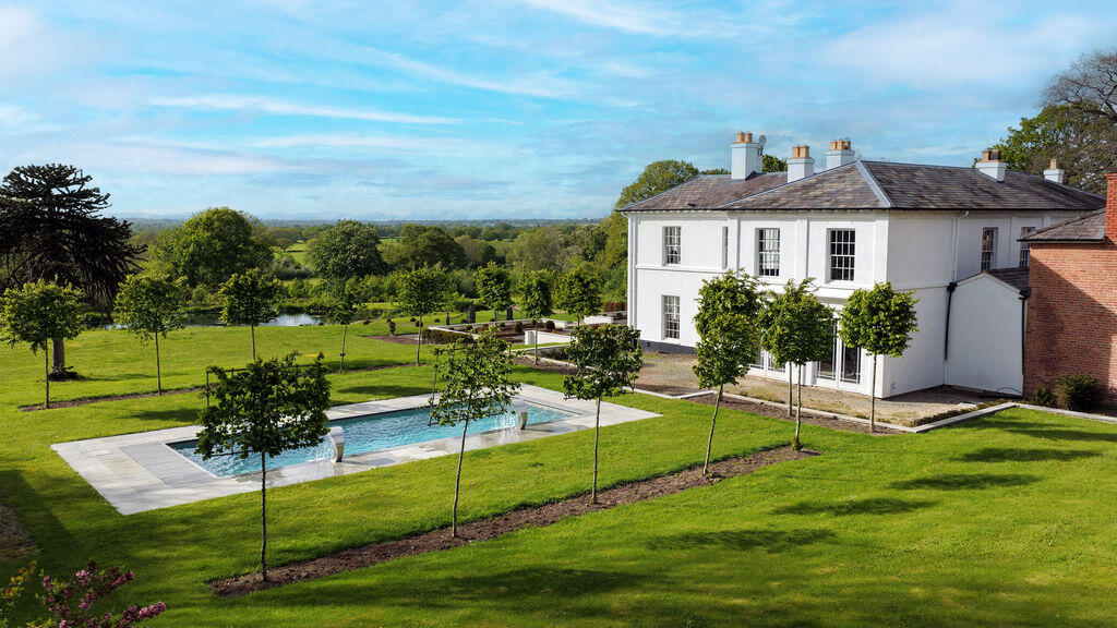 Shooters Hill Hall, Shrewsbury photo 3