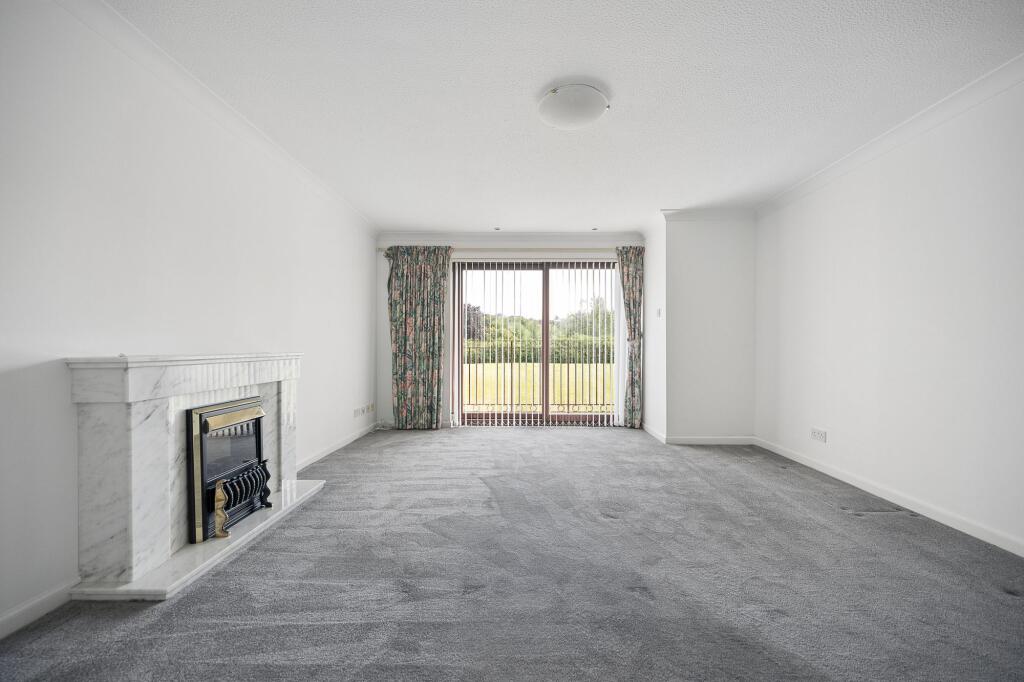Apartment in Glasgow - View 3