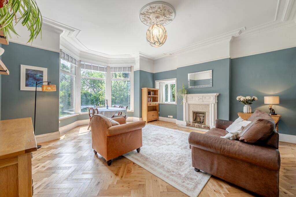 Apartment in Leeds, Gledhow Park, Chapel Allerton - View 3