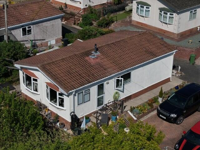 2-bed caravan on 97 Sunny Haven, £117,000