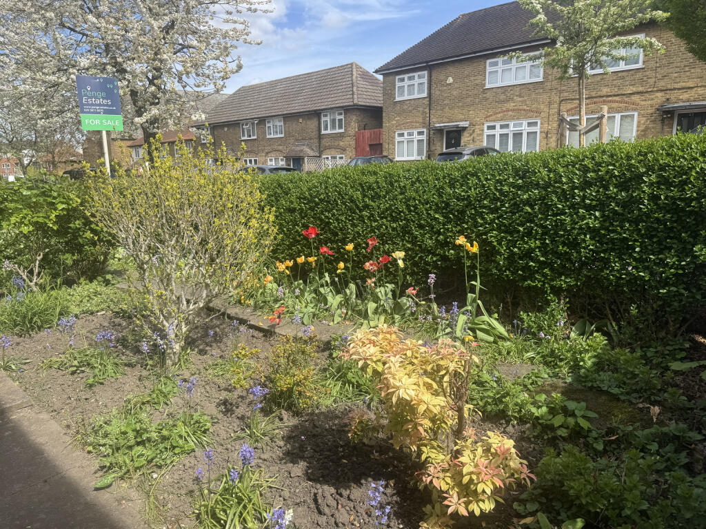 House in London, Elmers End - View 2