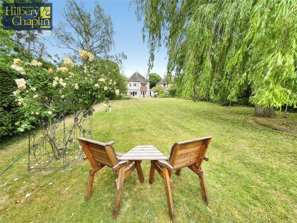 4-bed detached on Nelmes Way, Emerson Park, Hornchurch, Essex, RM11, £1,400,000