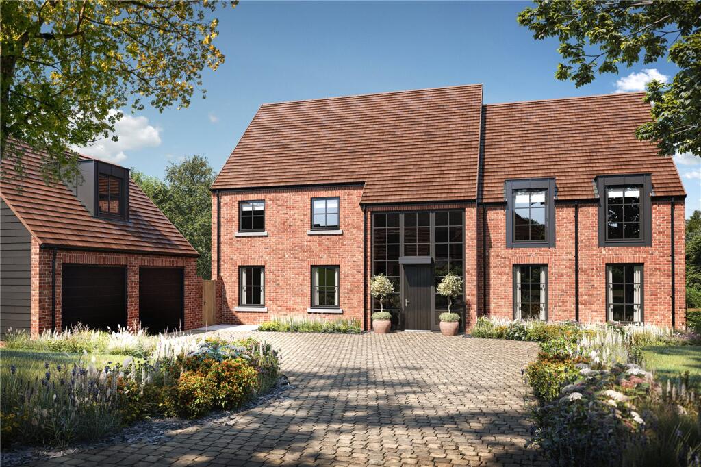 Main image of property: St James View, Crouch Lane, Goffs Oak, Hertfordshire, EN7