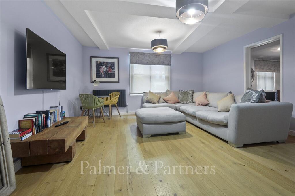 Main image of property: Lexden Road, Colchester, Essex, CO3