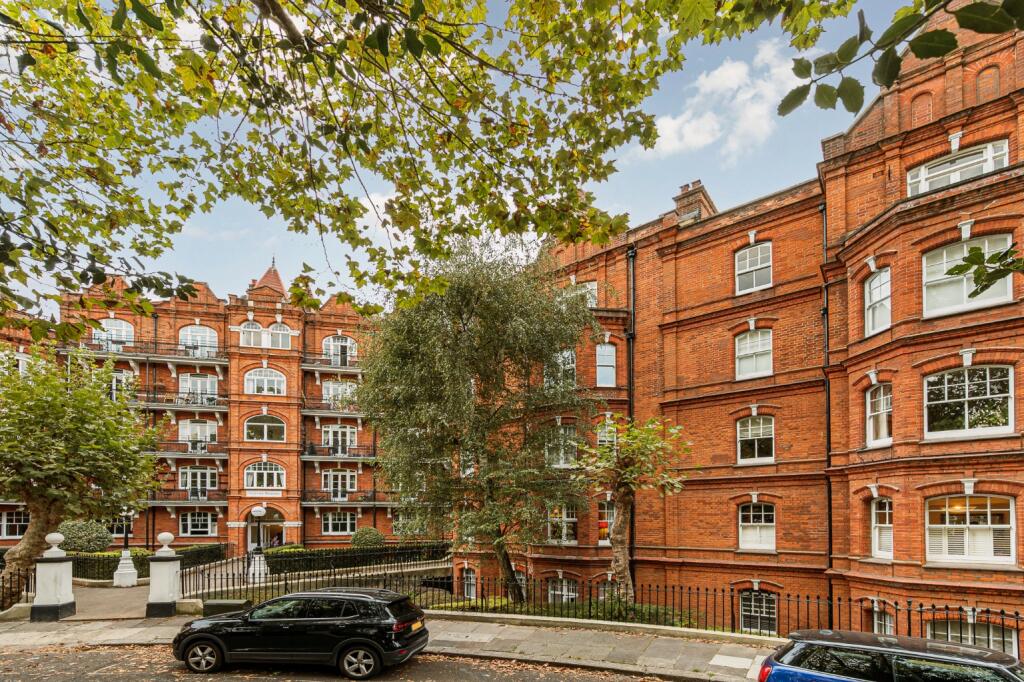 Apartment in London, West Kensington - View 5