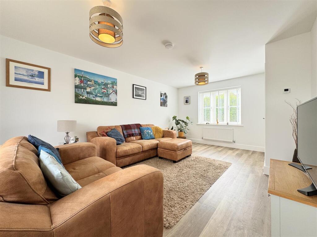 House in Newquay, Cornwall - More