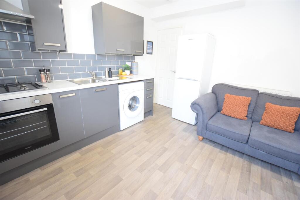 Main image of property: Albany Steet - 2 bedroom Uphill property