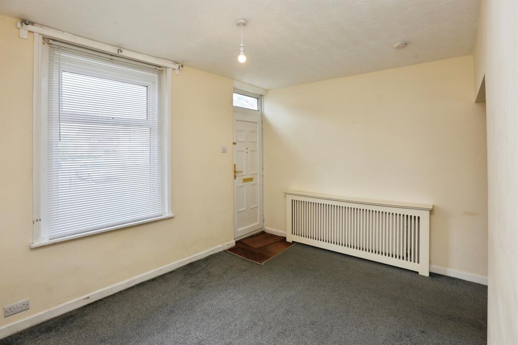 House in Gosport, Hampshire - View 5