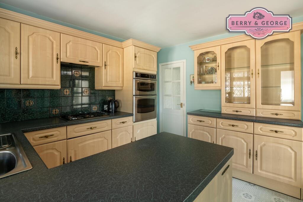 Megs Lane, Buckley, Flintshire, CH7 2AG photo 3