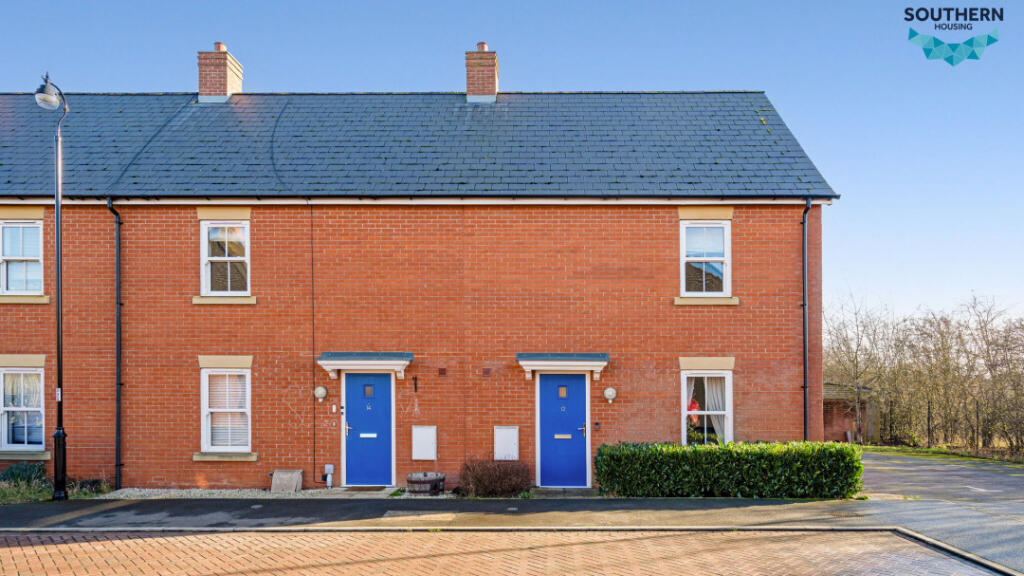 Main image of property: Sturgess Way, Roade, NN7 2PZ