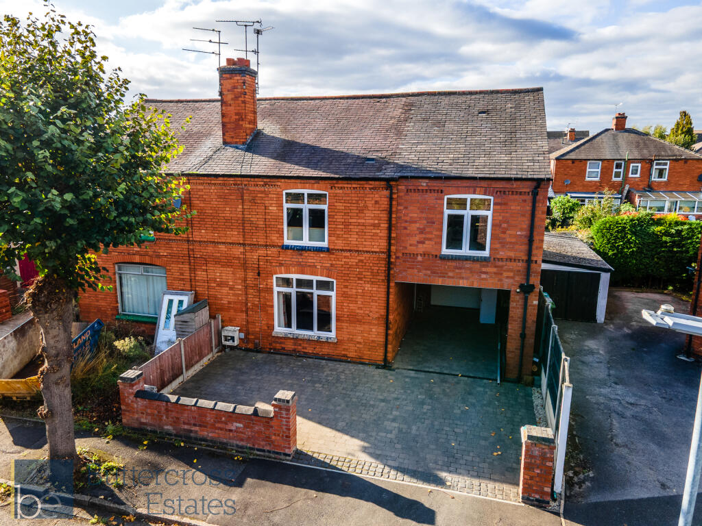 Main image of property: Hill Vue Avenue, Newark, NG24 1PQ