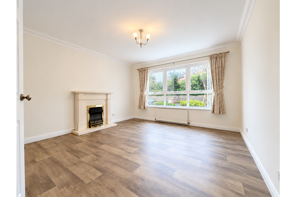 Apartment in Kilmarnock - View 3