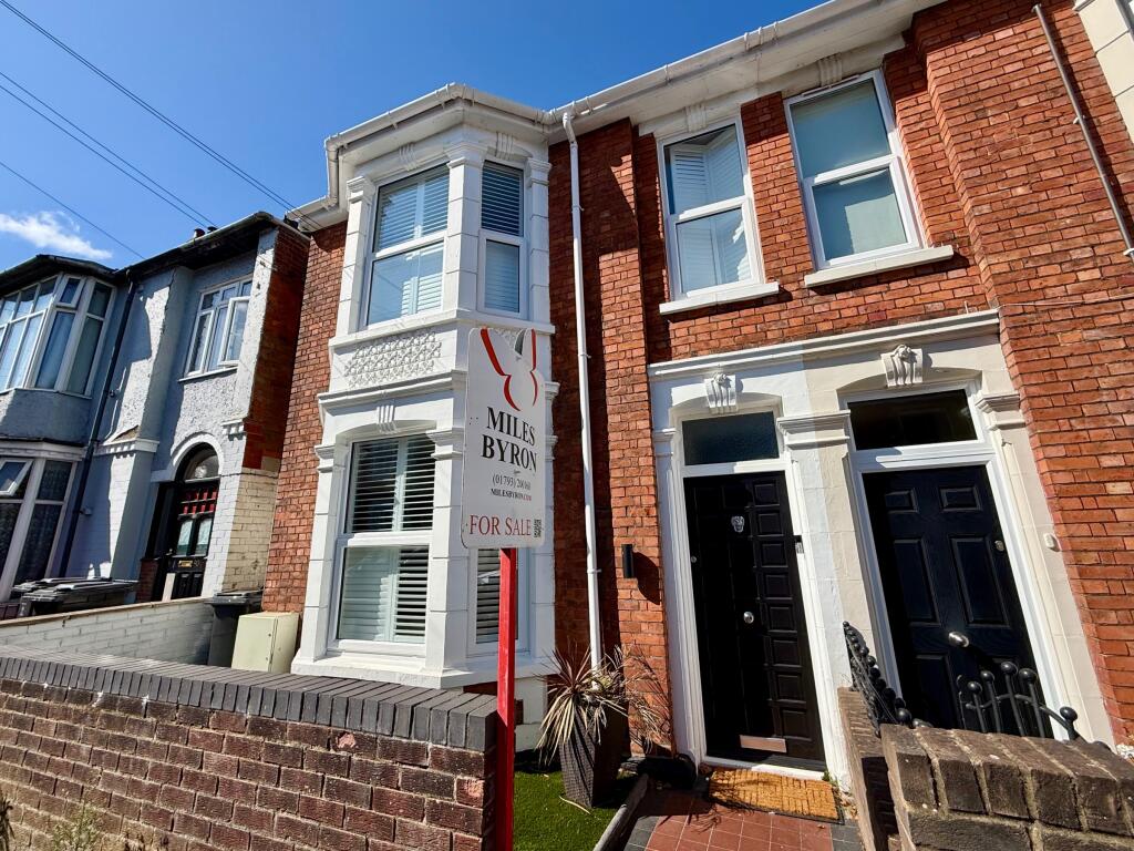 Main image of property: Kent Road, Old Town, Swindon