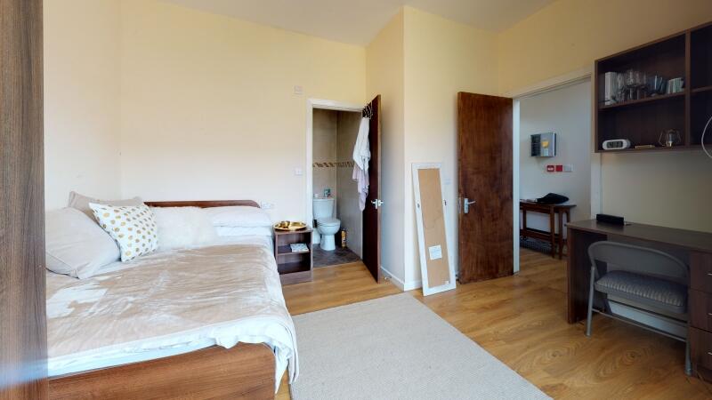 Brudenell Road, Hyde Park, Leeds – pohled 4