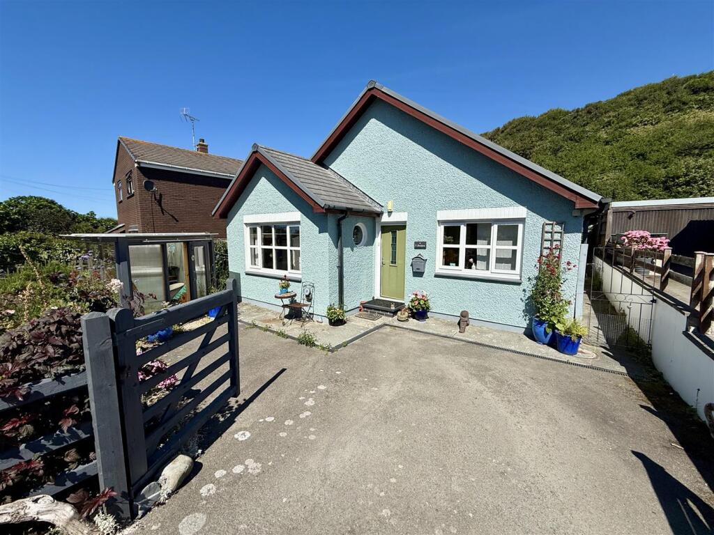 Main image of property: Aberarth, Aberaeron