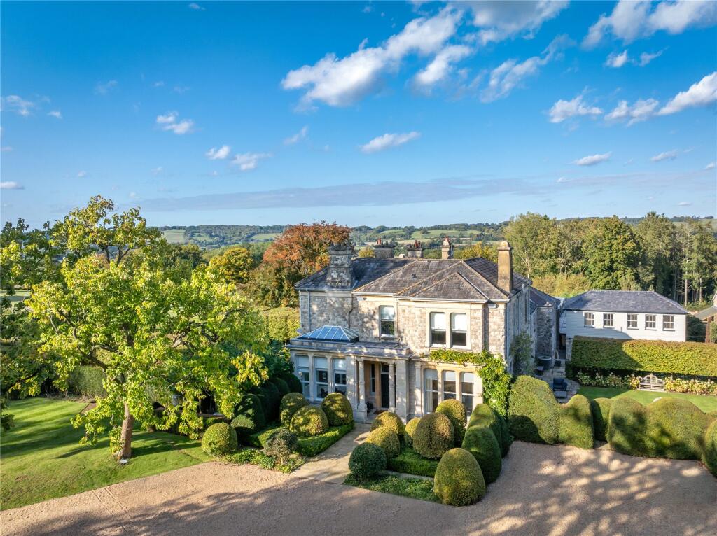 Main image of property: Seal Chart, Sevenoaks, Kent