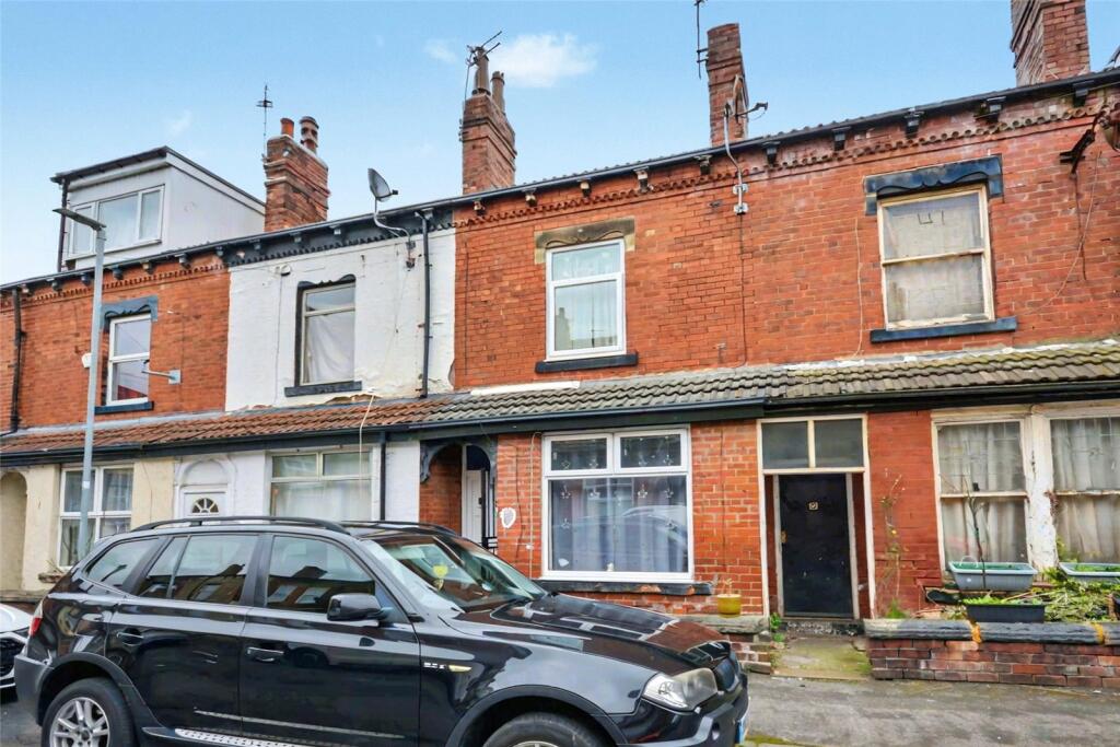 Main image of property: Highthorne View, Armley, Leeds, West Yorkshire