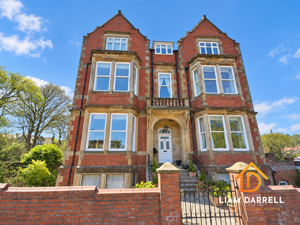 3-bed flat on Holbeck Hill, Scarborough, North Yorkshire, £375,000