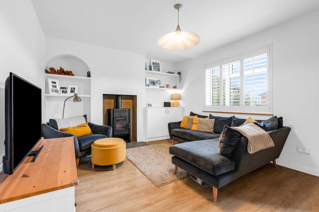 House in Hertford - View 4