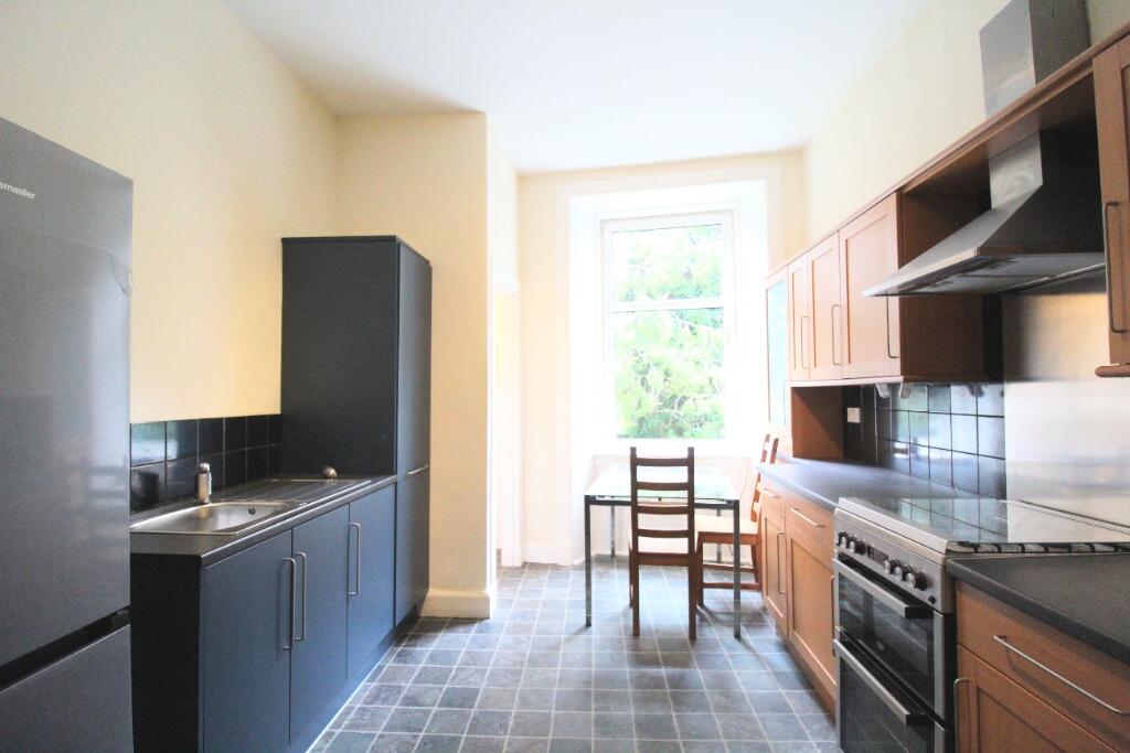 Apartment in Edinburgh, Morningside - View 5