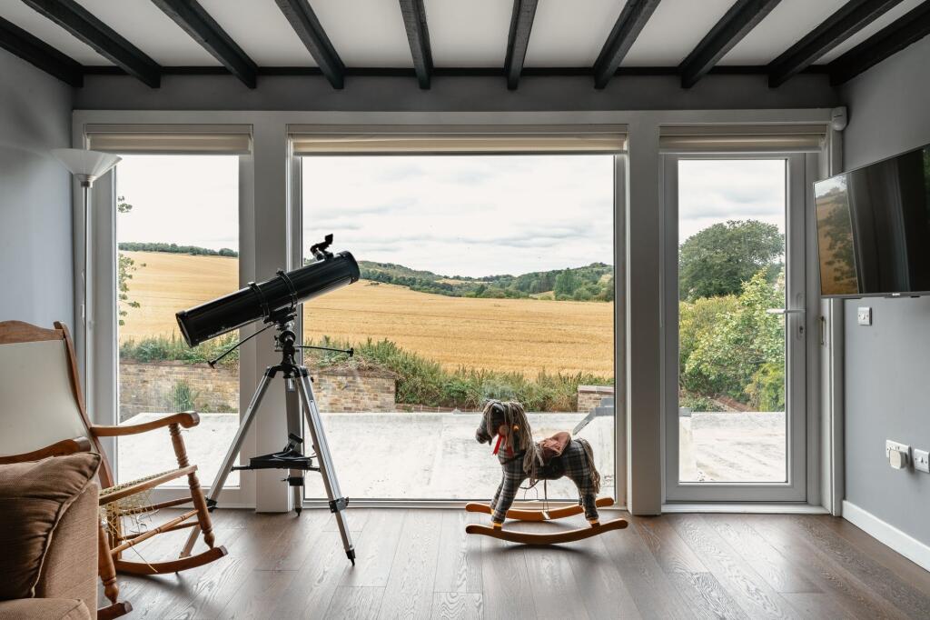 House in Edinburgh - View 4