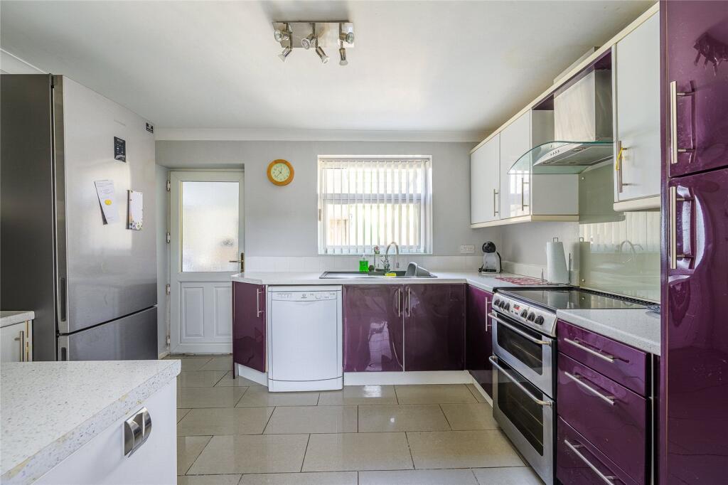 Ash Lea Drive, Donnington, Telford, Shropshire, TF2 photo 3