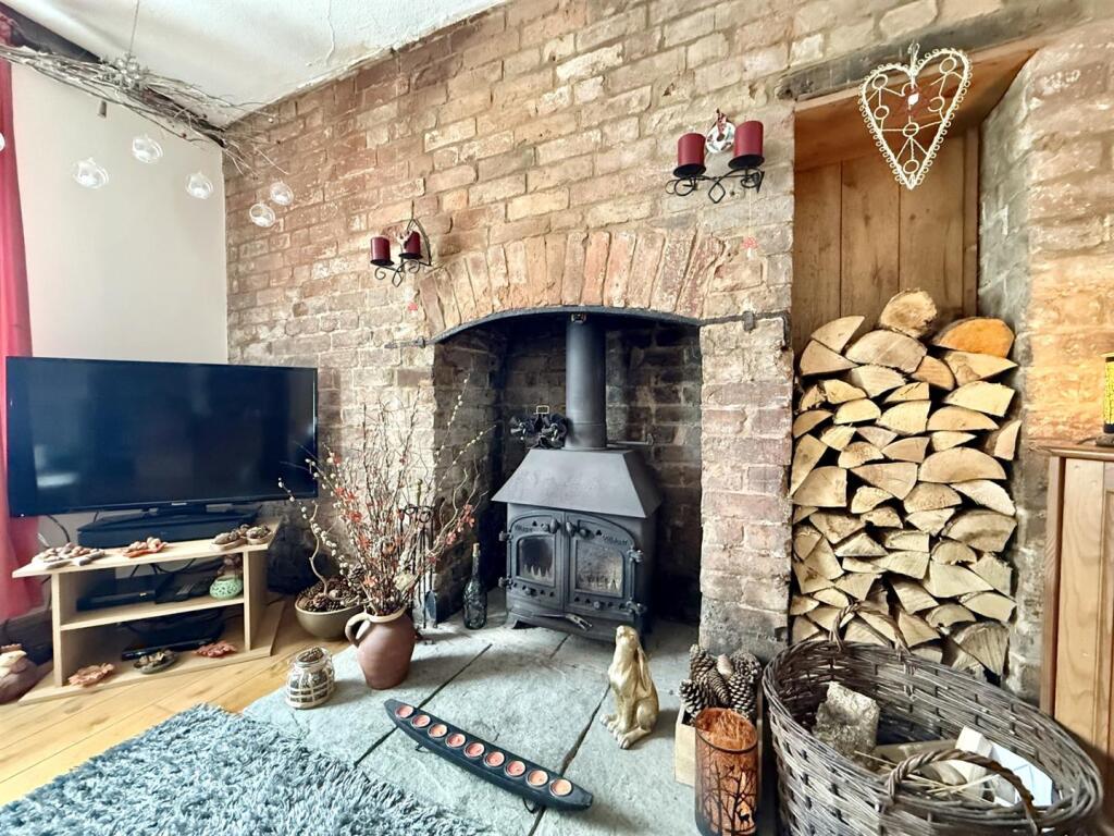 Alkerton, Eastington, Stonehouse - View 3