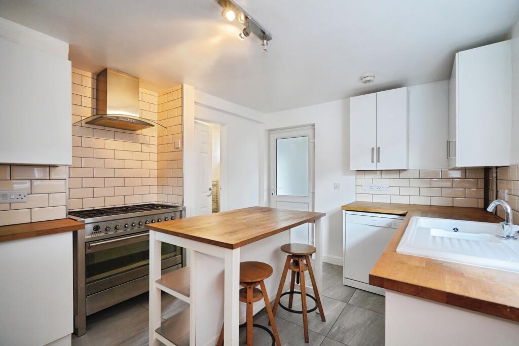 House in Hinckley and Bosworth, Stanton-under-Bardon - More