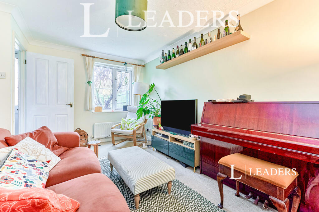 Main image of property: Rochford Close, Stansted, Essex, CM24