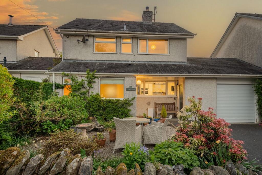 Main image of property: Lowenva, No. 14. Lickbarrow Close, Windermere, LA23 2NF