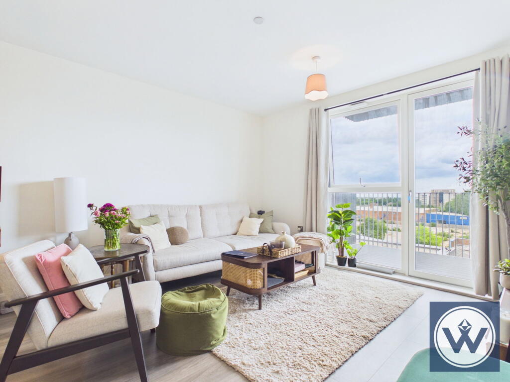 Main image of property: Cranton Avenue, Hayes, UB3 4FT