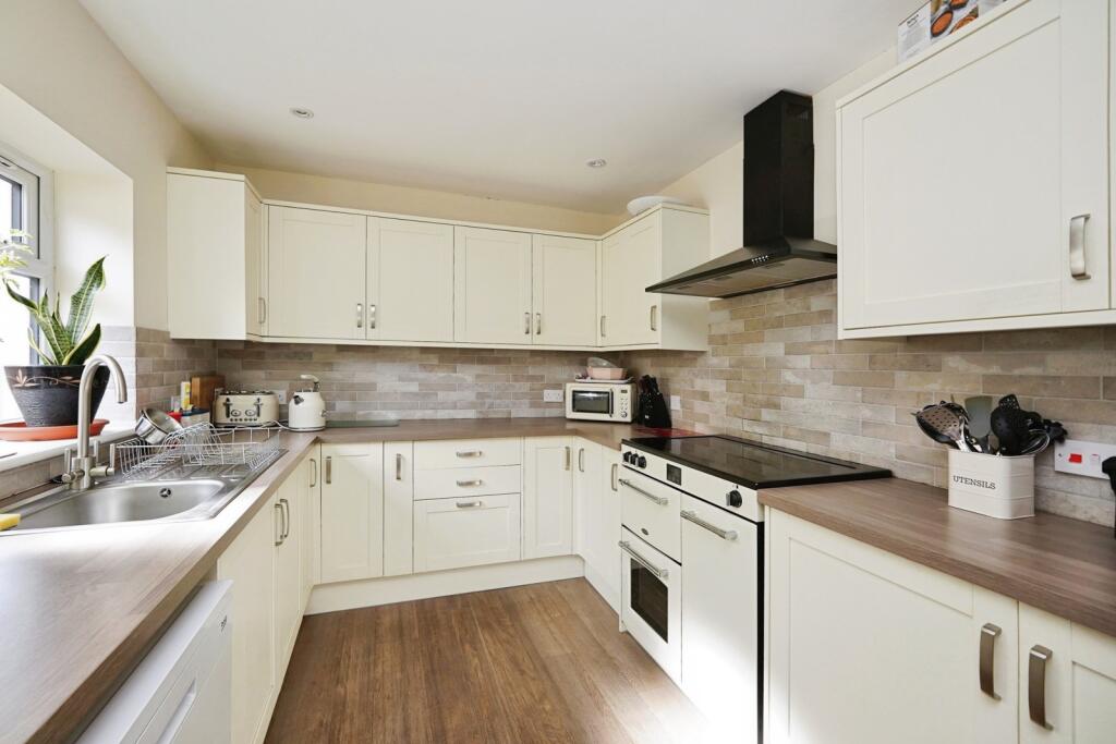 House in Tonbridge - View 4
