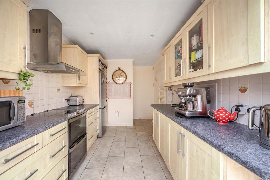 House in Fareham, Hampshire - View 4