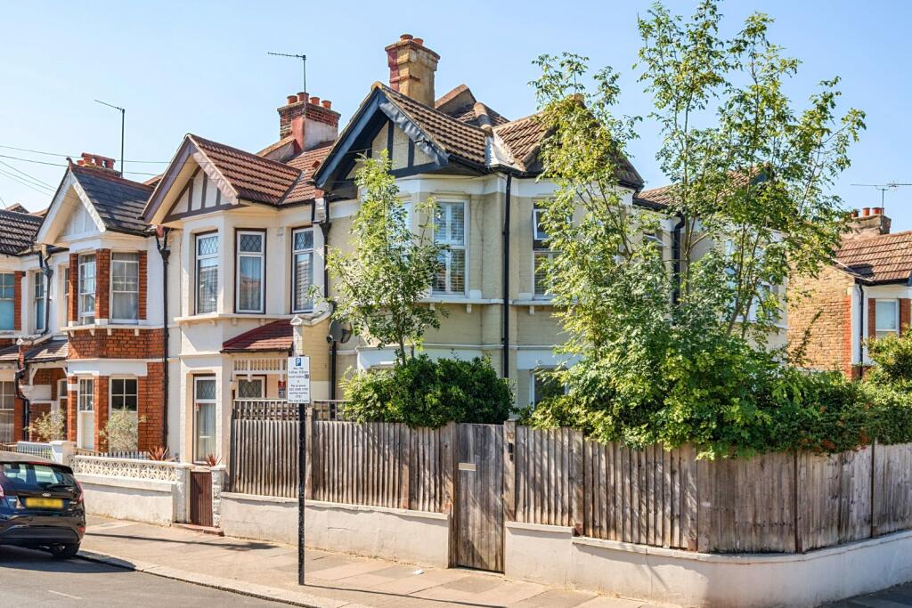 House in London - More