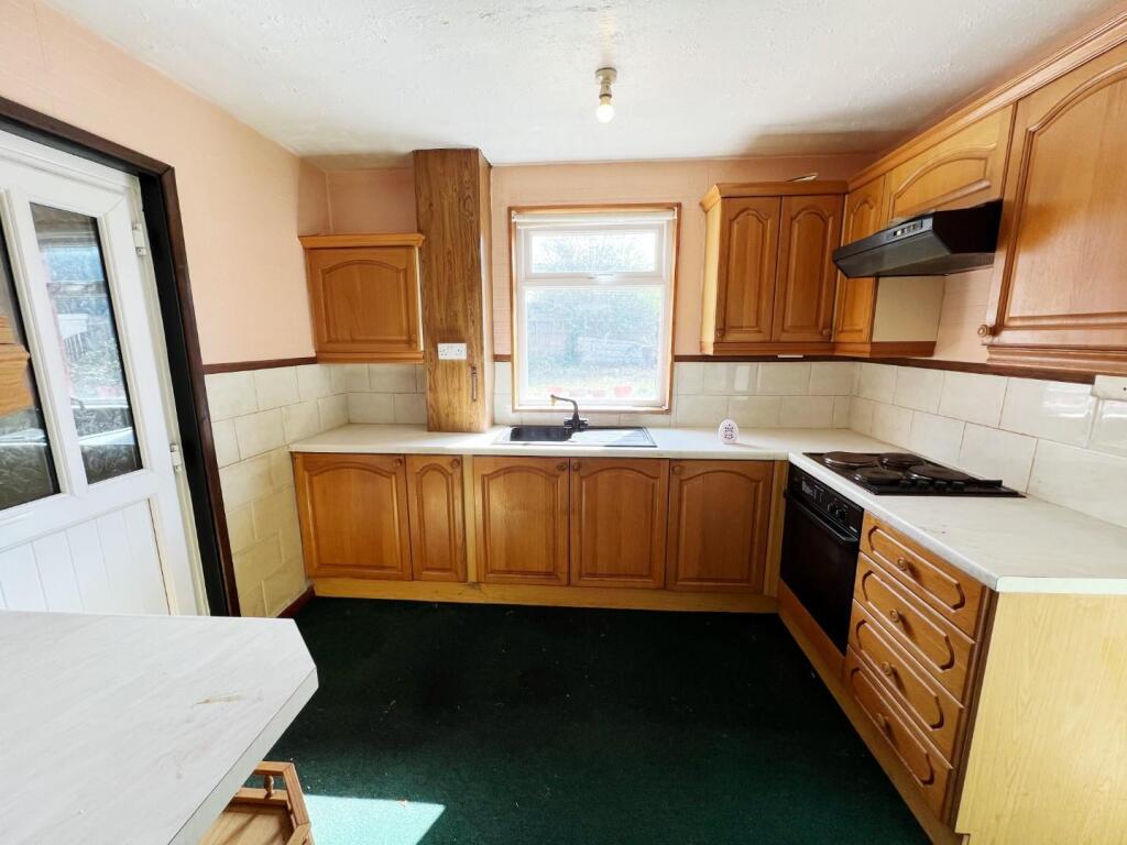 House in Darlington - More