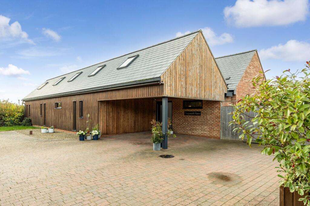 Main image of property: Twigworth Views, Tewkesbury Road, Twigworth, Gloucester, GL2