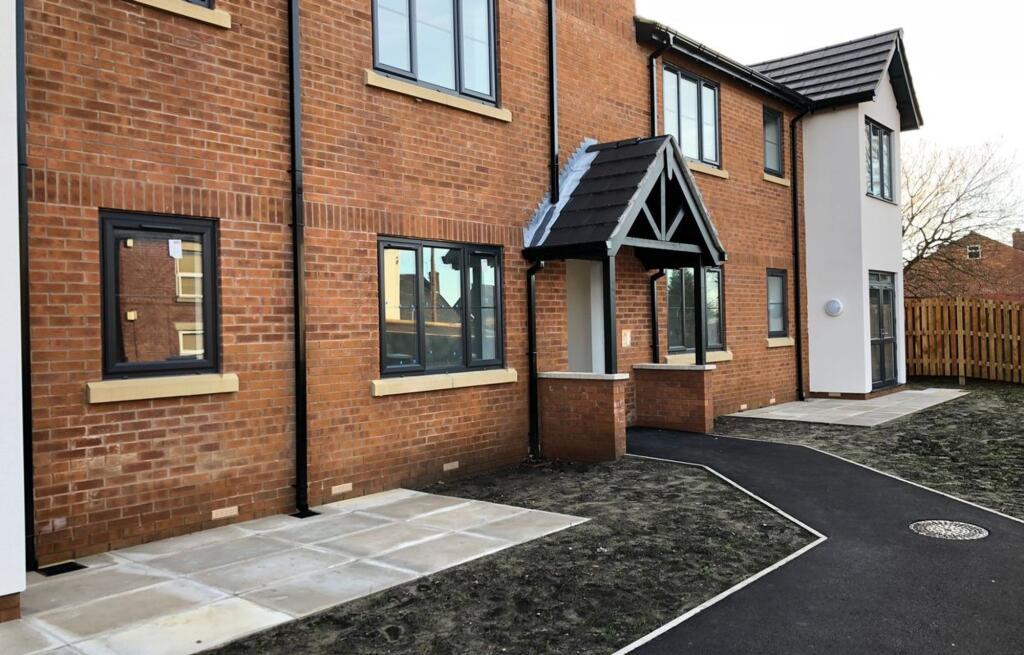 Main image of property: Bolton Road, Westhoughton, BL5