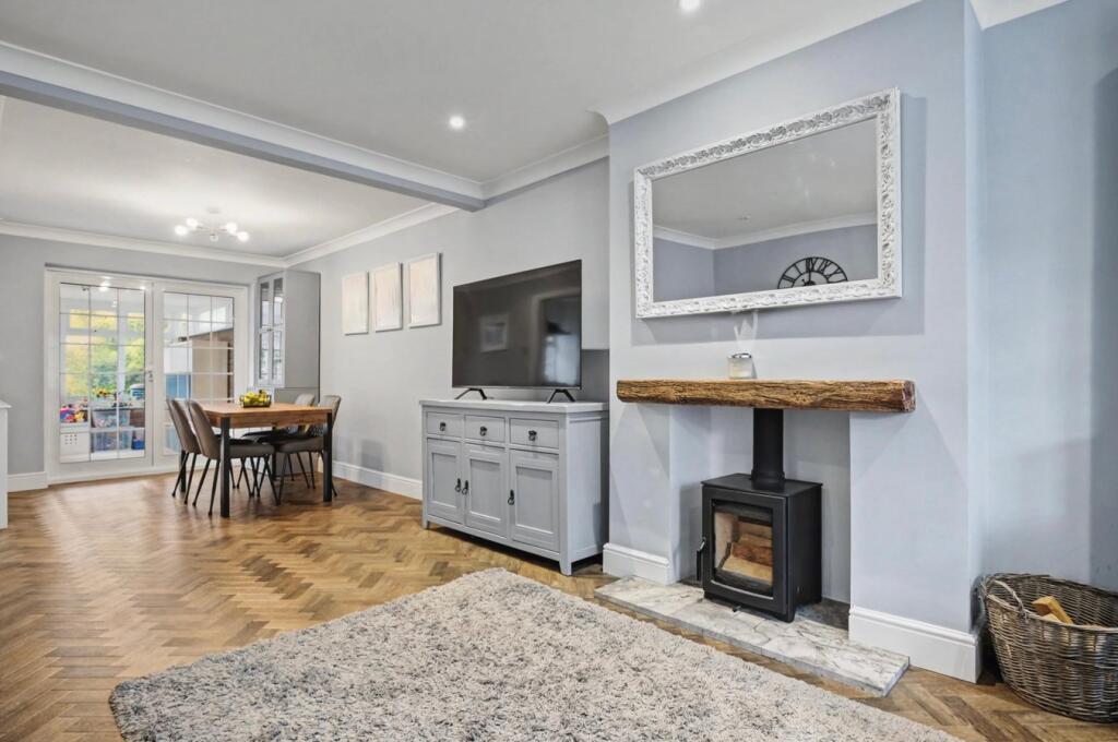 Tyrells Way, Great Baddow, Chelmsford, CM2 - View 2