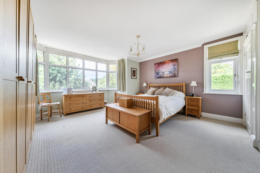 House in Portsmouth - View 5